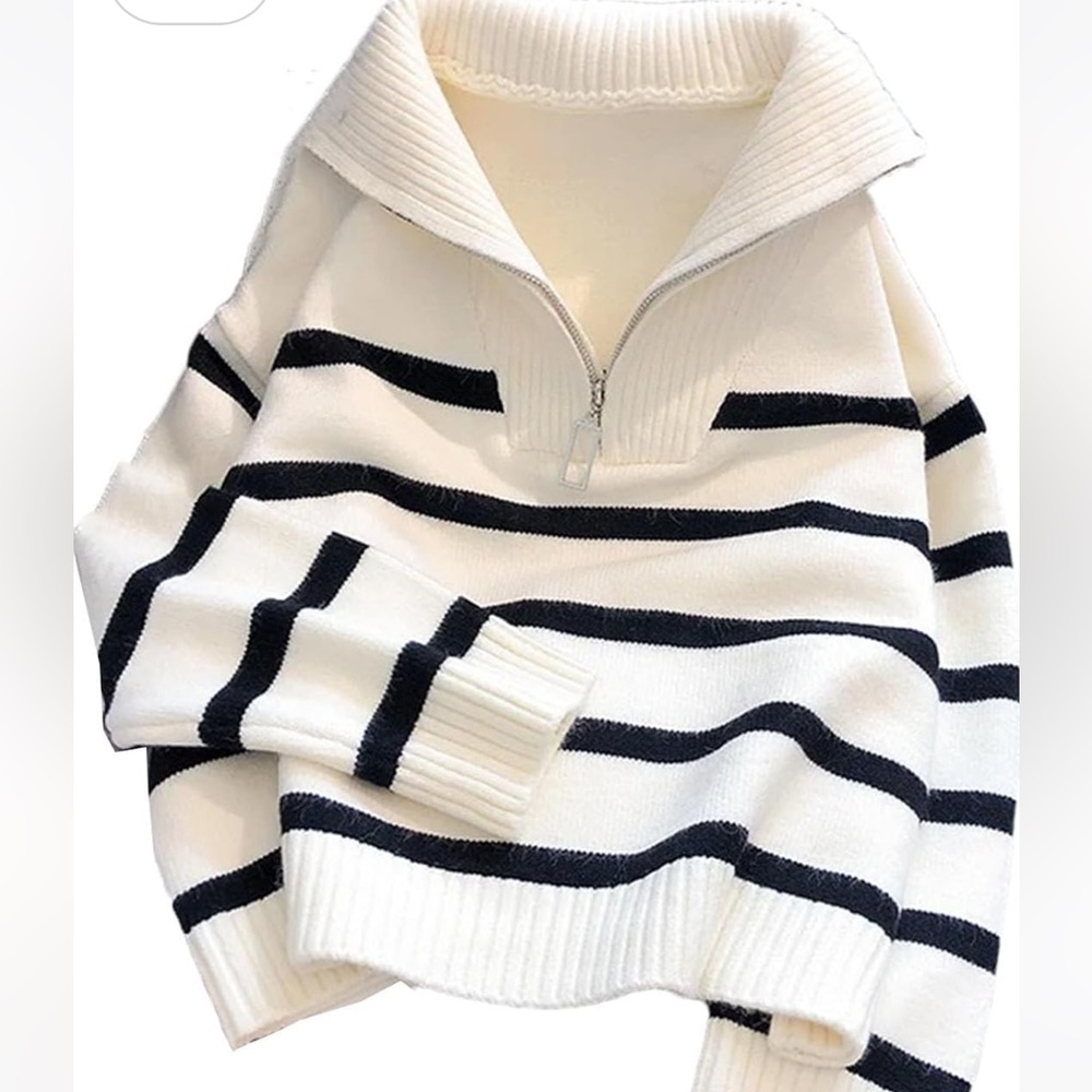 Women’s stripped sweater